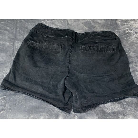 American Eagle Black Stretch Midi Shorts Size 2 Stretch - Picture 2 of 4
